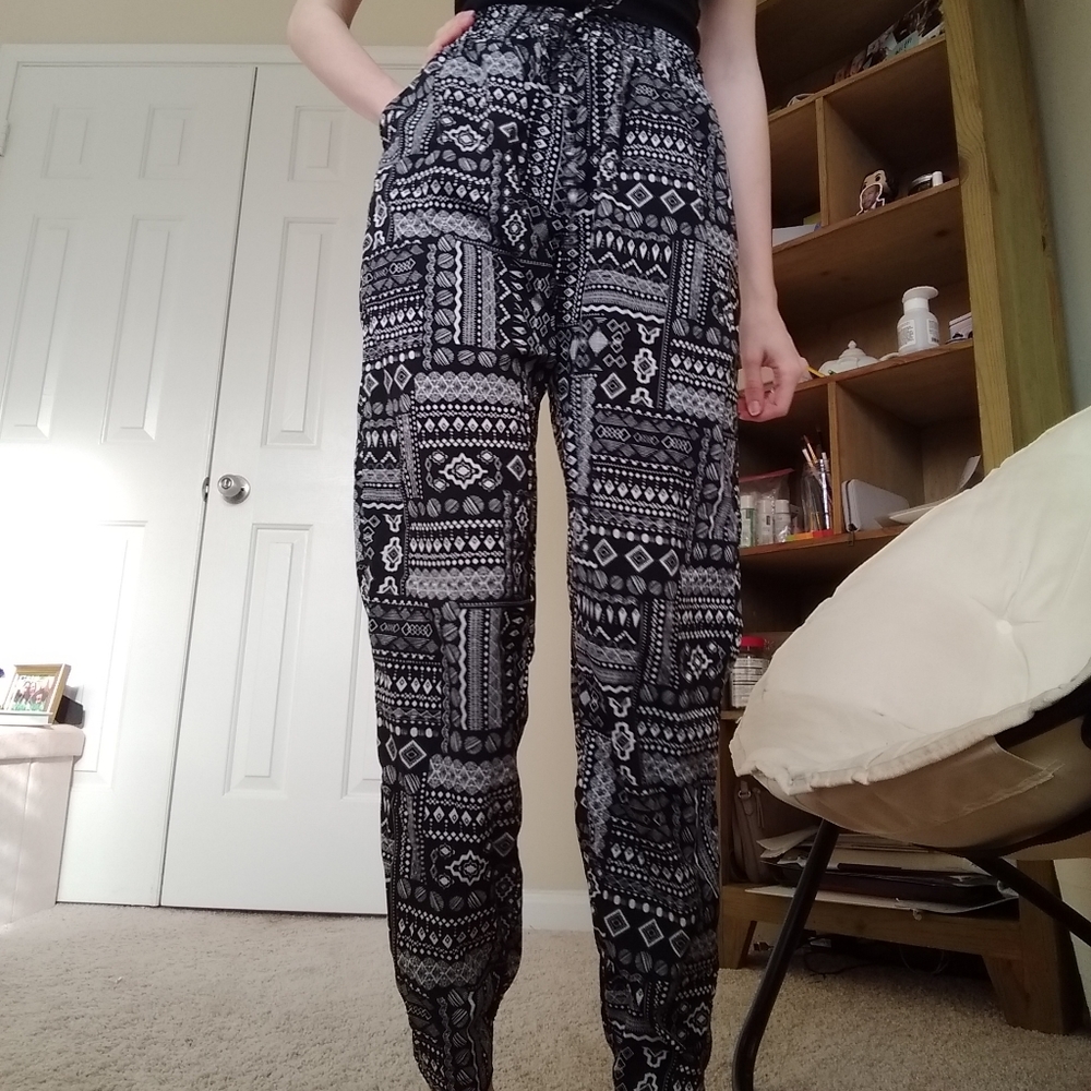 TERRANOVA THIN COMFY PATTERNED PANTS